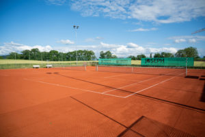 Ein neuer Tennisplatz im TC Zollikofen